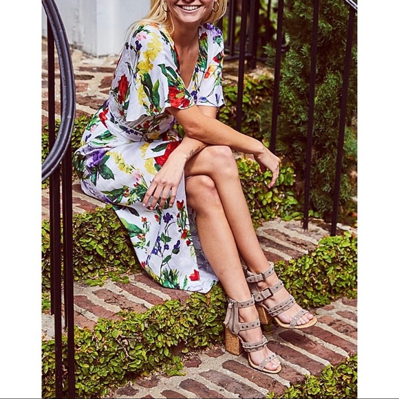 Dolce Vita | Eddie Suede Block Heels - Picture 3 of 17